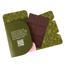 Macadamia & Walnuts - Bean to bar. Craft Chocolate. 70% cocoa