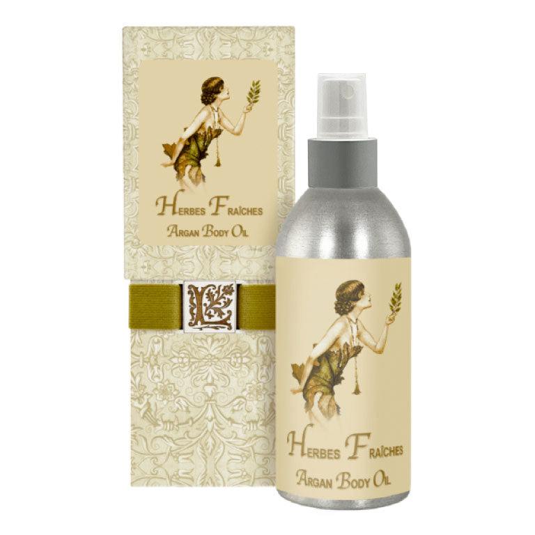 Herbes Fraiches is the perfect body oil for dry skin—fresh, hydrating, and vibrant. With apple, clove & lemon, it energizes while deeply nourishing.